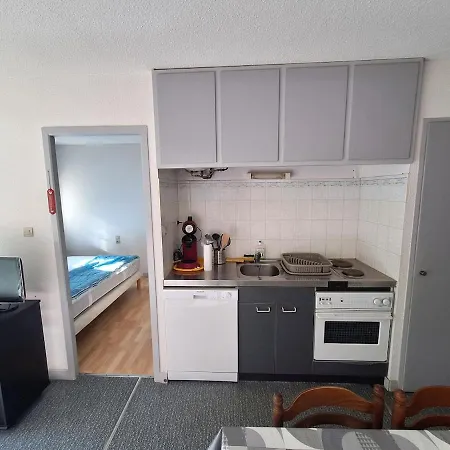 Ax Les Thermes Avec Garage Et Parking Prive *