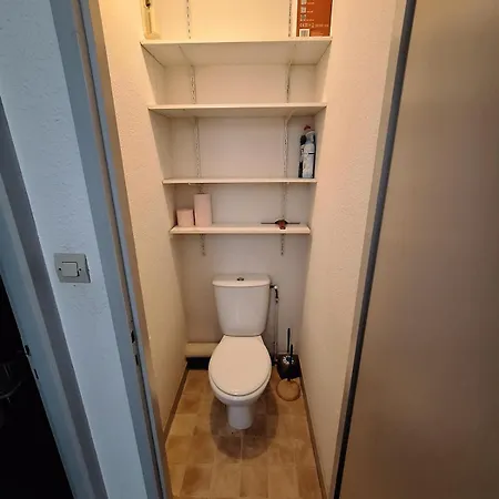 Ax Les Thermes Avec Garage Et Parking Prive Apartamento